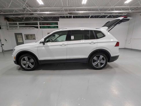 Used 2020 Volkswagen Tiguan SEL image 12