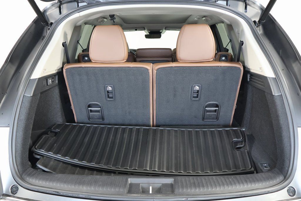 Used 2025 Acura MDX w/ Technology Package FWD image 14