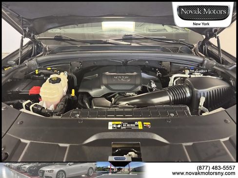 Used 2022 Jeep Grand Cherokee L Summit AWD/4WD image 7