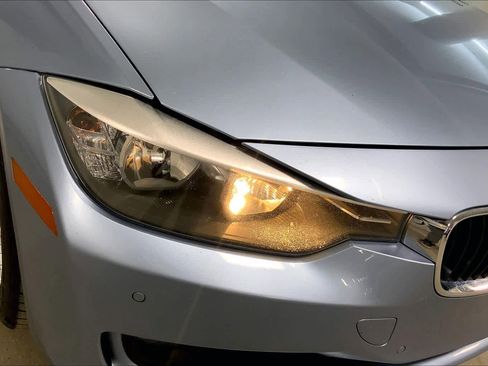 Used 2015 BMW 320i Sedan image 28