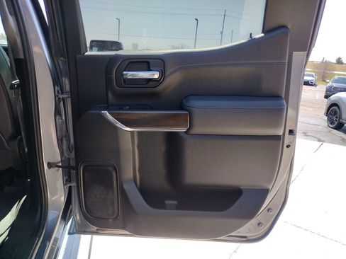 Used 2022 GMC Sierra 1500 SLT AWD/4WD image 27