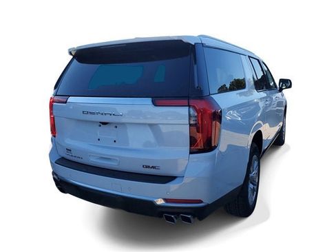 New 2026 GMC Yukon XL Denali image 5