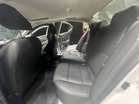 New 2025 Nissan Altima 2.5 SL image 17