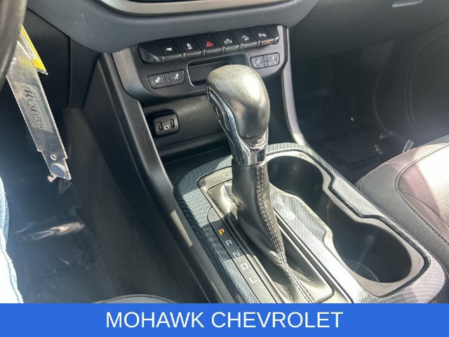 Used 2022 Chevrolet Colorado Z71 AWD/4WD image 15