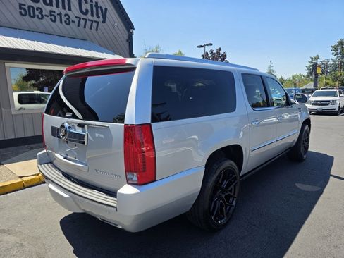 Used 2012 Cadillac Escalade ESV Platinum image 6