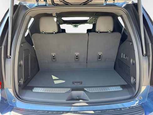 New 2026 GMC Yukon Denali w/ Denali Reserve Package AWD/4WD image 5