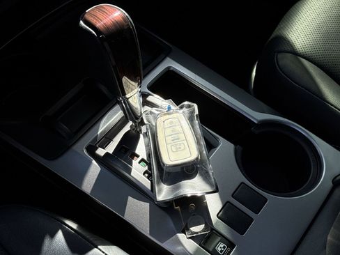 Used 2024 Toyota 4Runner Limited image 36