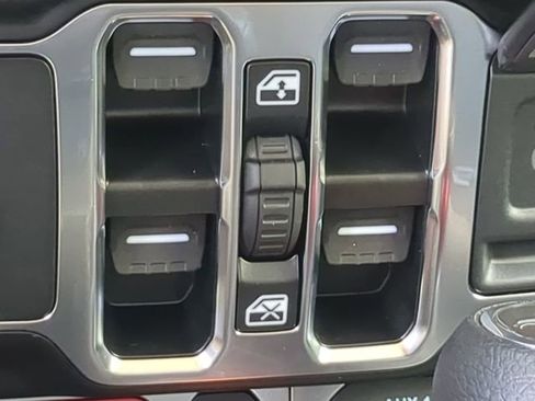 New 2025 Jeep Gladiator Rubicon image 23