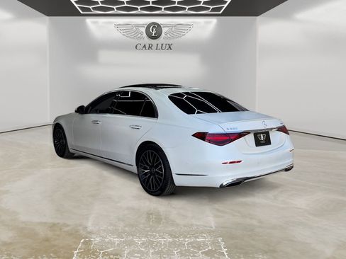 Used 2022 Mercedes-Benz S 580 4MATIC Sedan image 3