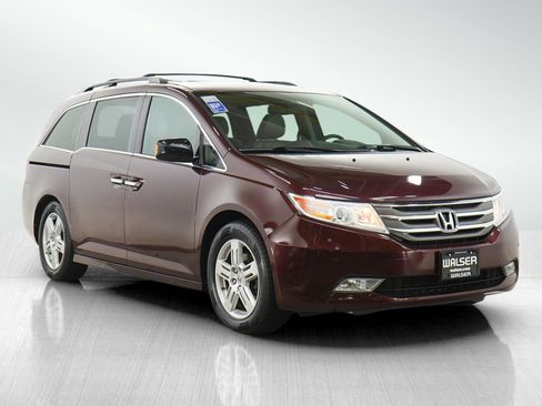 Used 2013 Honda Odyssey Touring image 7