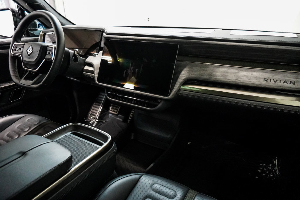 Used 2022 Rivian R1T Launch Edition AWD/4WD image 11
