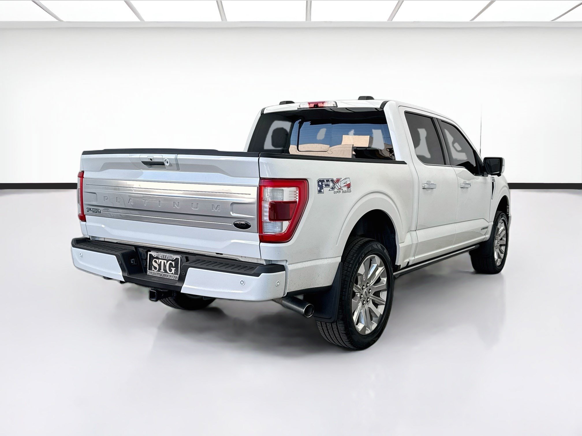 Used 2021 Ford F150 Platinum w/ Equipment Group 701A High AWD/4WD image 4