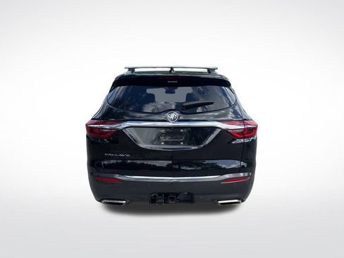 Used 2020 Buick Enclave Essence image 6