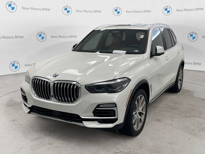 Used 2021 BMW X5 xDrive40i w/ Premium Package 2
