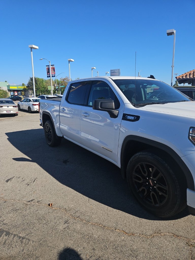 Used 2021 GMC Sierra 1500 Elevation RWD image 2