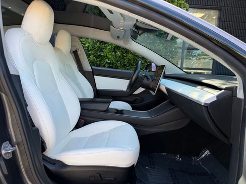 Used 2019 Tesla Model 3 Long Range AWD/4WD image 28