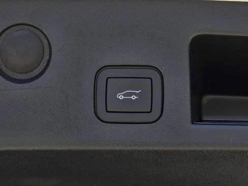 New 2026 GMC Terrain AT4 AWD/4WD image 8