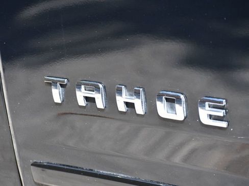 Used 2018 Chevrolet Tahoe LS w/ All-Season Package image 10