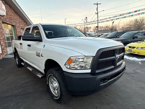 Used 2014 RAM 2500 Tradesman image 3