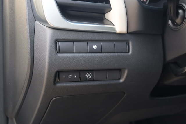 Used 2023 Nissan Rogue SV FWD image 14