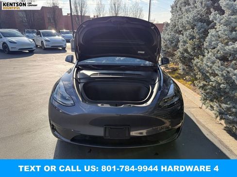 Used 2023 Tesla Model Y Long Range image 34