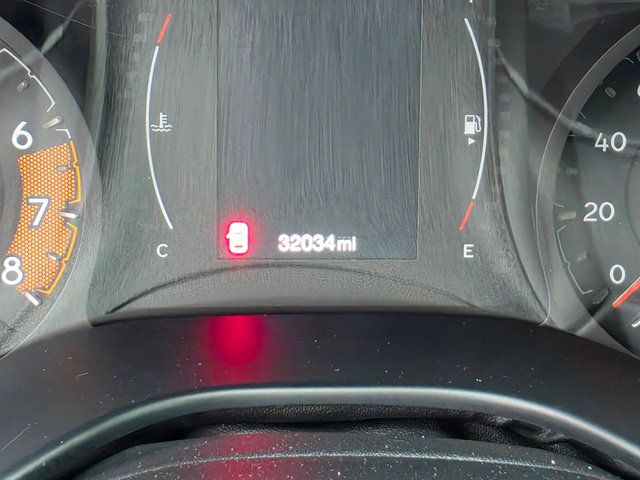 Used 2022 Jeep Compass Latitude FWD image 25