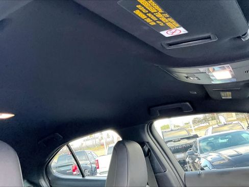 Used 2021 Lexus UX 200 FWD image 30