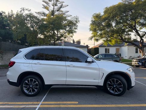 Used 2018 BMW X5 xDrive35i w/ Driving Assistance Package AWD/4WD image 4