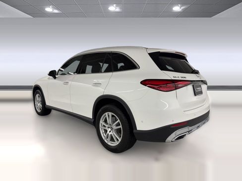 Certified 2026 Mercedes-Benz GLC 300 image 3