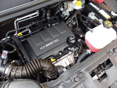 Used 2019 Chevrolet Trax LS image 53