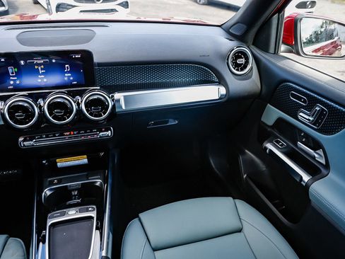 New 2026 Mercedes-Benz GLB 250 image 15