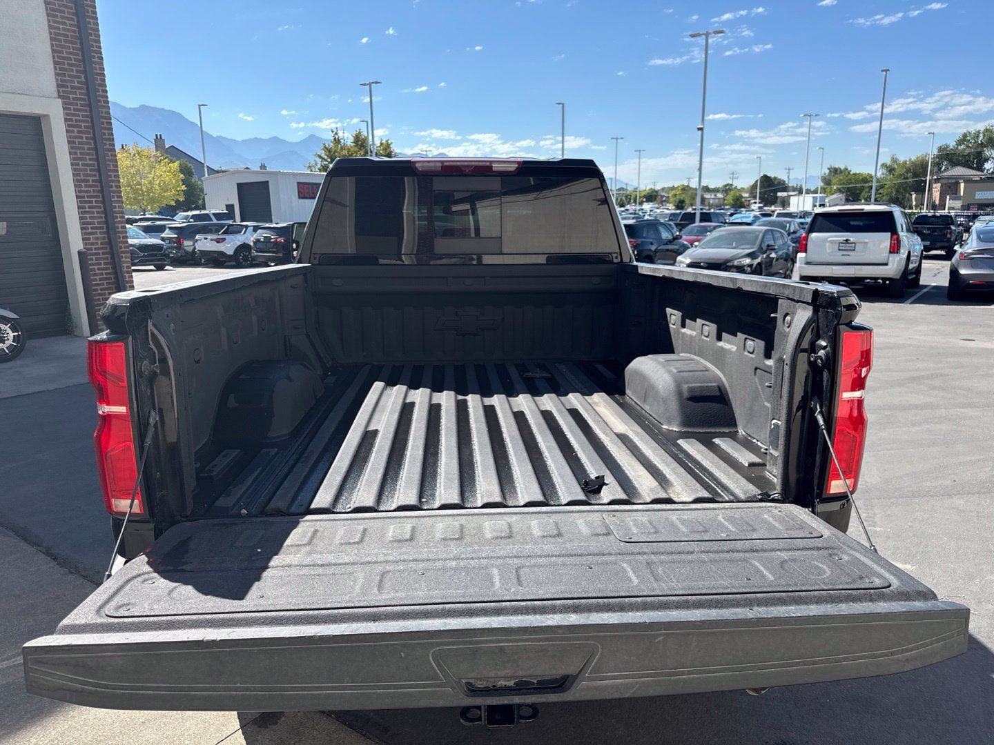 Used 2024 Chevrolet Silverado 2500 LTZ w/ LTZ Texas Edition AWD/4WD image 14