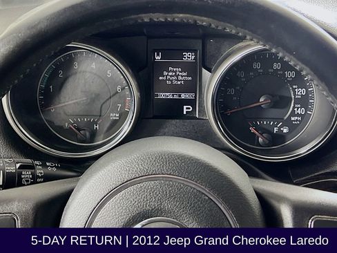 Used 2012 Jeep Grand Cherokee Laredo w/ Laredo E Group image 16