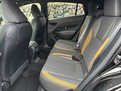 Used 2025 Subaru Crosstrek 2.5i Sport w/ Crosstrek Mirror Package AWD/4WD image 11
