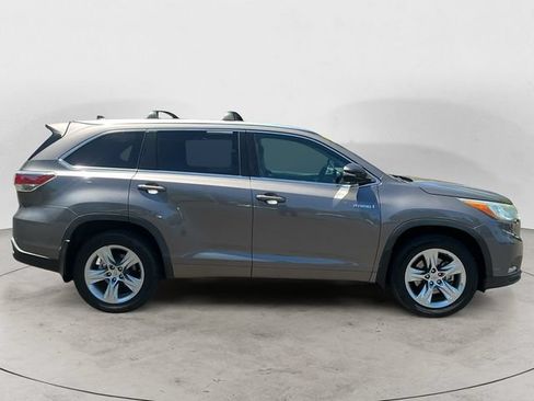 Used 2015 Toyota Highlander Limited AWD/4WD image 6