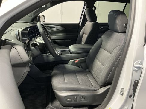 New 2026 Chevrolet Traverse LT w/ Enhanced Driving Package image 21