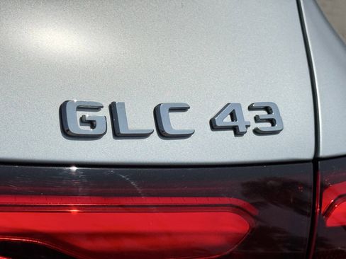 Used 2024 Mercedes-Benz GLC 43 AMG 4MATIC image 15