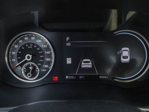 Used 2025 Genesis G70 3.3T Advanced w/ Sport Prestige Package image 26