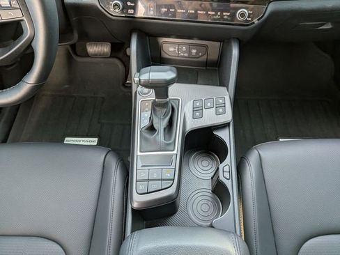 New 2026 Kia Sportage SX FWD image 21