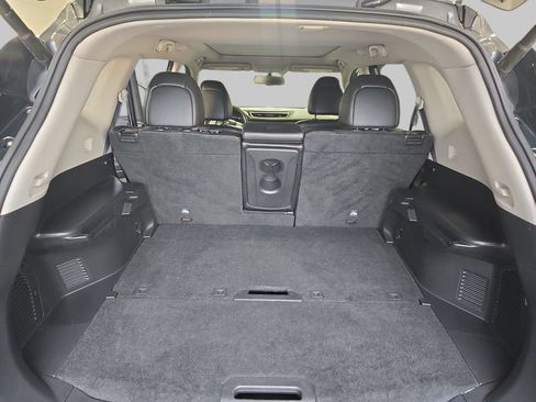 Used 2016 Nissan Rogue SL AWD/4WD image 15
