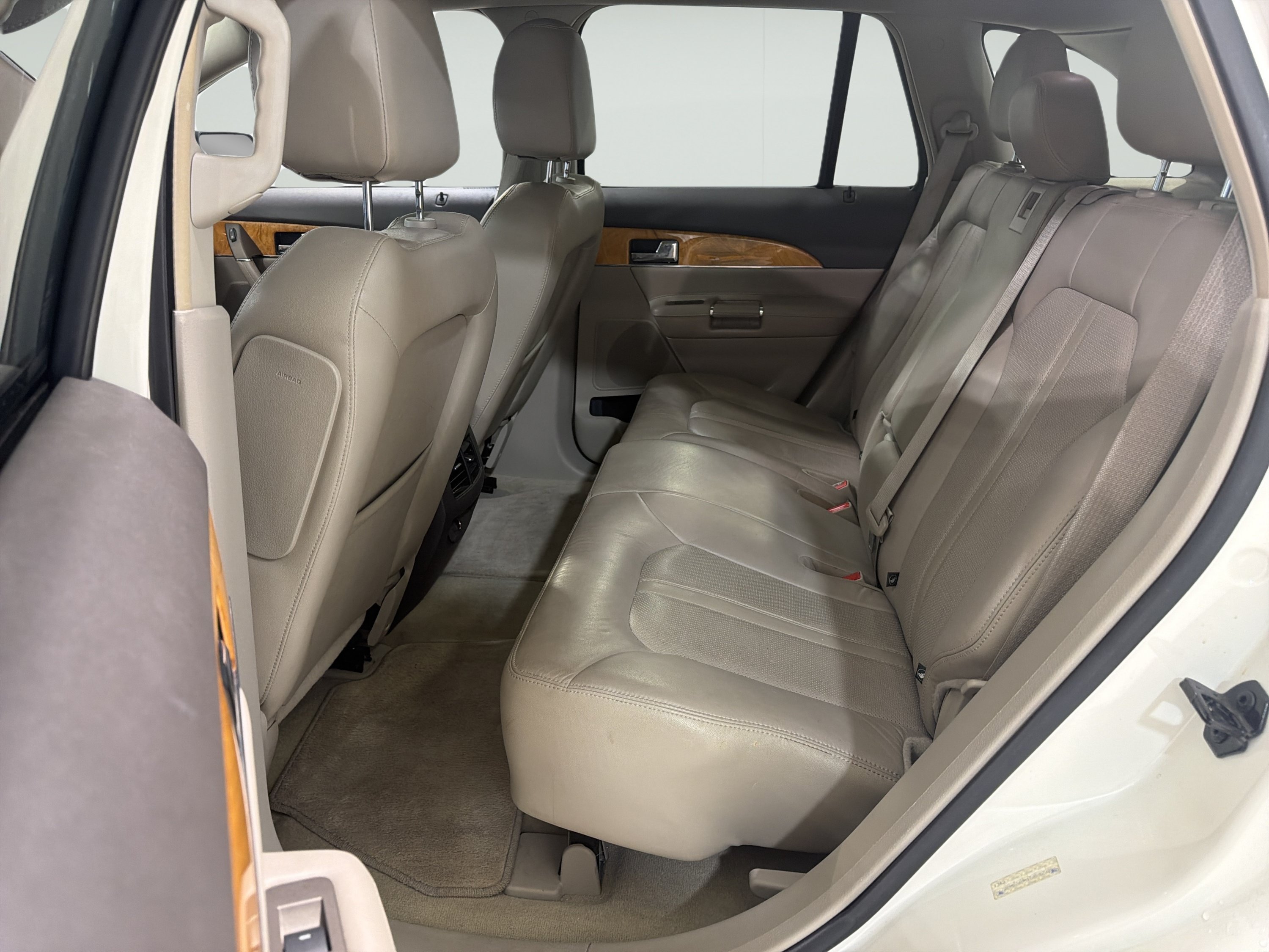 Used 2013 Lincoln MKX FWD w/ Wood Pkg image 10