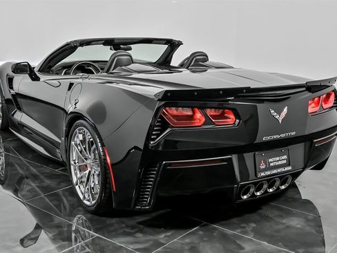 Used 2017 Chevrolet Corvette Grand Sport image 9