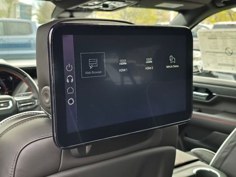 New 2026 GMC Yukon XL AT4 Ultimate AWD/4WD image 28