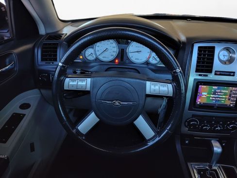 Used 2006 Chrysler 300 SRT8 w/ SRT Option Group II image 19