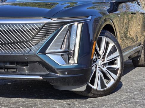 Used 2024 Cadillac Lyriq Luxury image 4