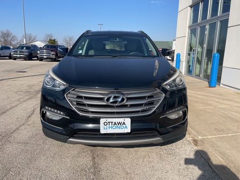 Used 2018 Hyundai Santa Fe Sport w/ 2.4L Value Package 02 image 3