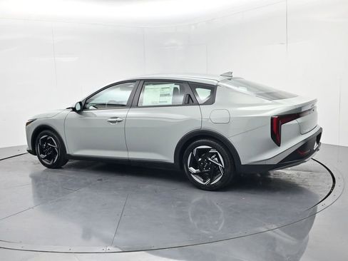 New 2026 Kia K4 EX FWD image 5