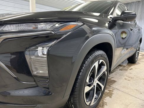 Certified 2024 Chevrolet Trax RS w/ Driver Confidence Package image 29