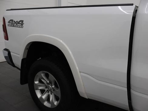 Used 2019 RAM 1500 Laramie AWD/4WD image 25