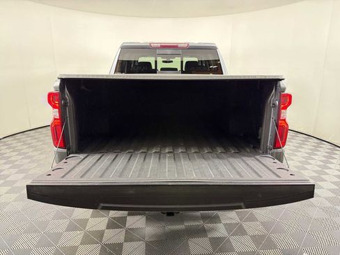 Used 2021 Chevrolet Silverado 1500 LT Trail Boss w/ Convenience Package II image 16